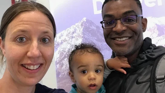 Lindsay Gottlieb, junto a su hijo y su marido Lindsay Gottlieb, junto a su hijo y su marido