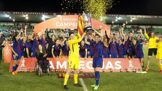 El Barcelona, con la Copa de la Reina El Barcelona, con la Copa de la Reina