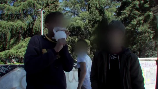 <p>Expediente Marlasca habla con 'La banda del disolvente': "Inhalo para olvidar los problemas que tengo en mi vida"</p> <p>Expediente Marlasca habla con 'La banda del disolvente': "Inhalo para olvidar los problemas que tengo en mi vida"</p>