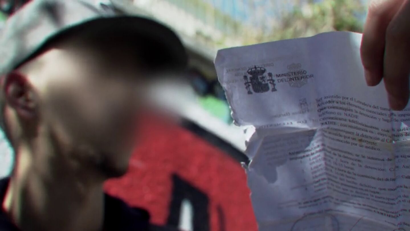<p>Hablan los menores del centro de acogida de Hortaleza: "Me han detenido una vez, un d&iacute;a que estaba de fiesta"</p>