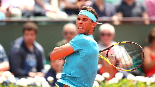 Nadal golpea con su 'drive' en el partido contra Marterer Nadal golpea con su 'drive' en el partido contra Marterer
