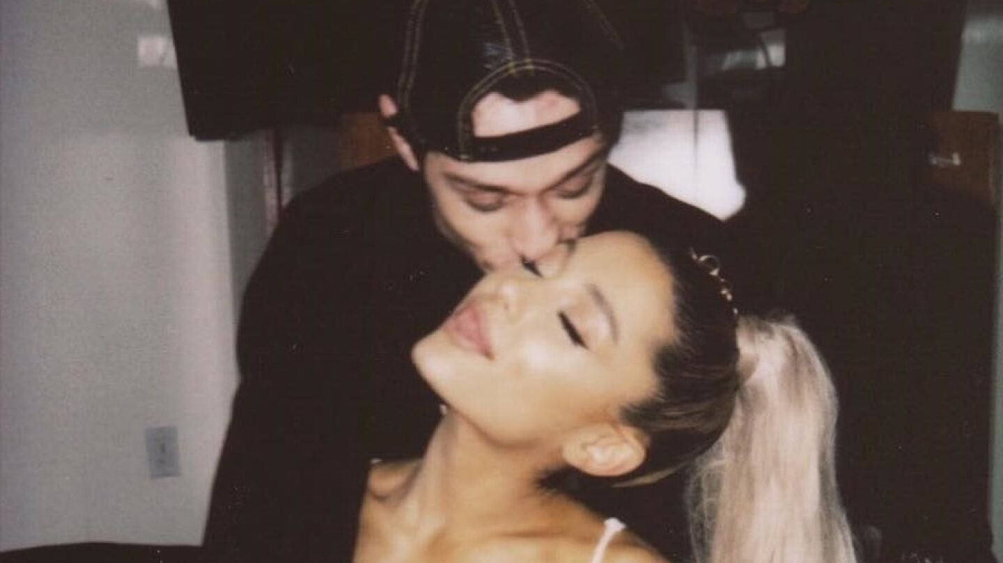 Ariana Grande y Pete Davidson 