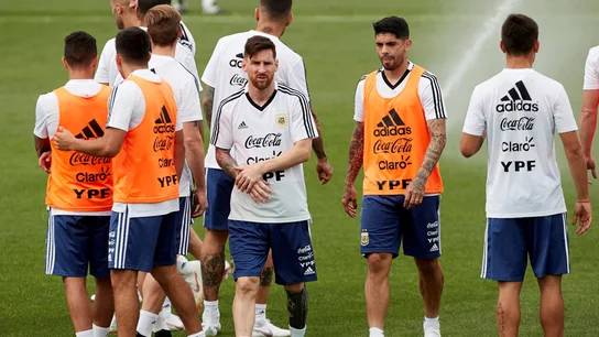 Leo Messi, en el entrenamiento de Argentina en Barcelona Leo Messi, en el entrenamiento de Argentina en Barcelona