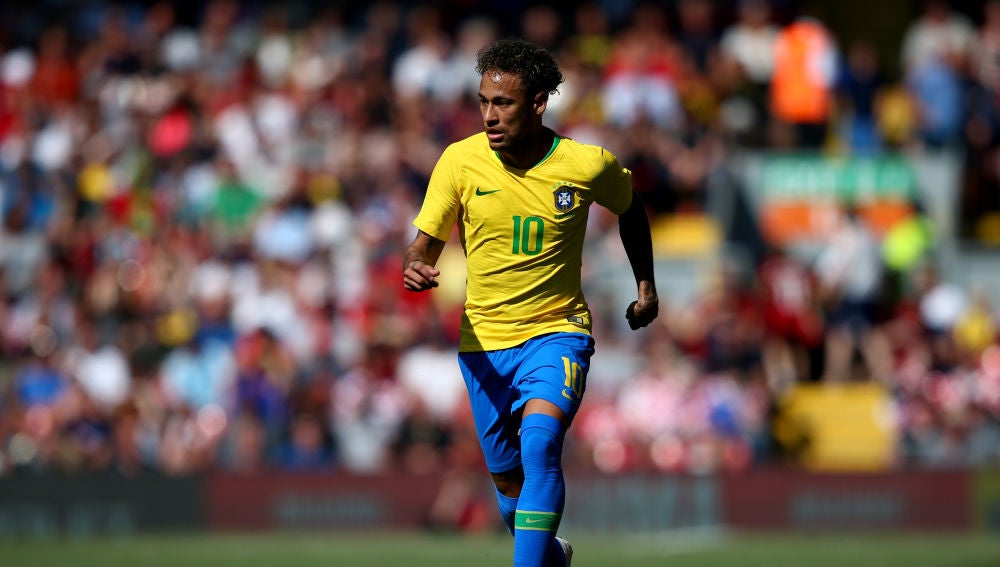 Neymar, con la selección brasileña