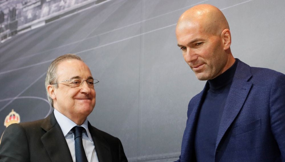 Zidane y Florentino en la rueda de prensa del adiós del francés