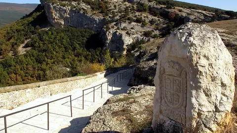 Monumento Natural Ojo Guareña Burgos, naturaleza en estado puro