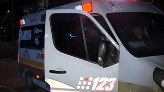 Ambulancia desplazada al lugar de los hechos en Bogot&aacute;