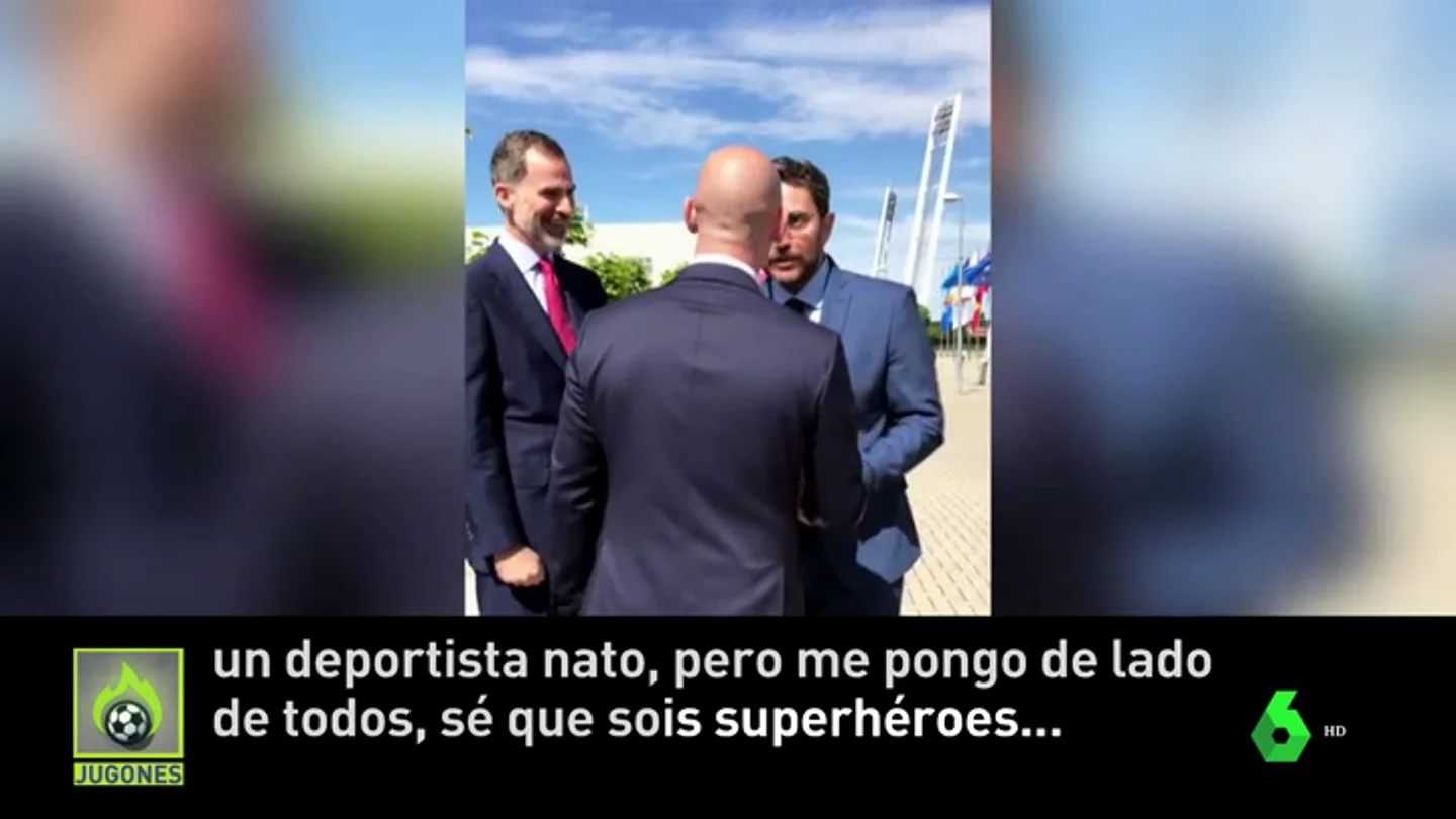 Màxim Huerta: "Estoy con vosotros, sé que sois superhéroes" Màxim Huerta: "Estoy con vosotros, sé que sois superhéroes"