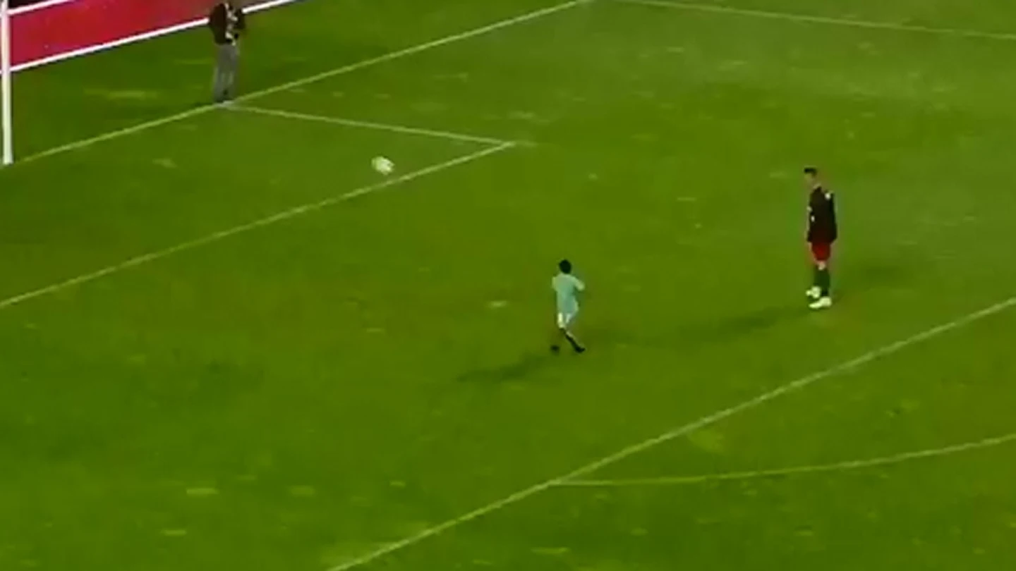 El hijo de Cristiano en el Estádio da Luz, en Lisboa El hijo de Cristiano en el Estádio da Luz, en Lisboa