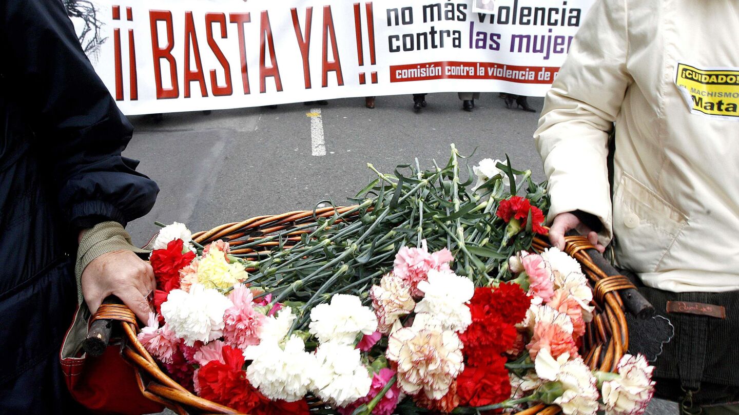 Concentraci&oacute;n de repulsa contra la violencia machista.