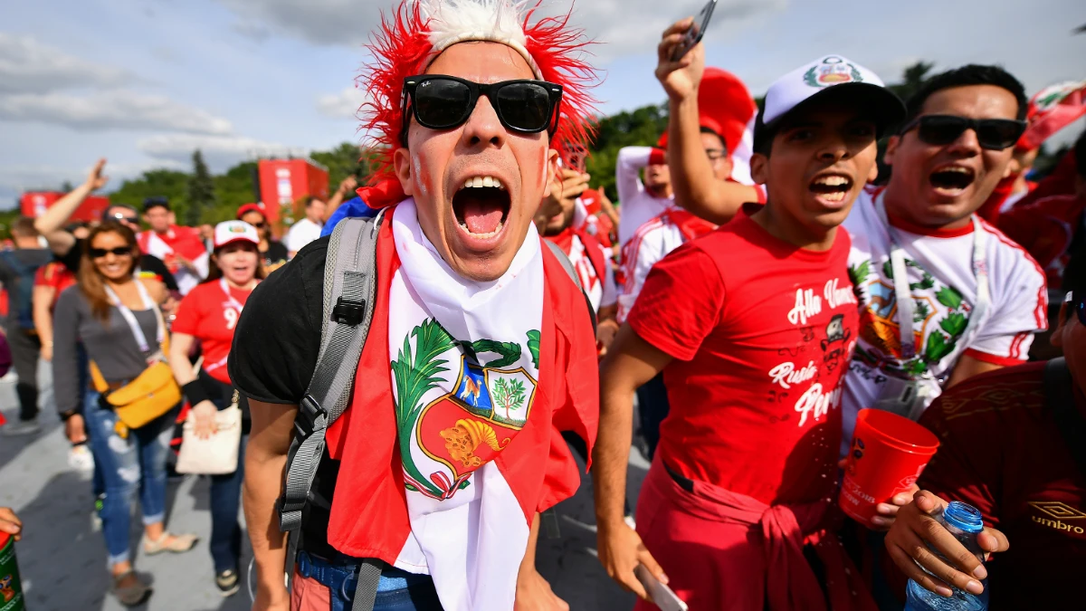 Aficionados de Perú, en el Mundial