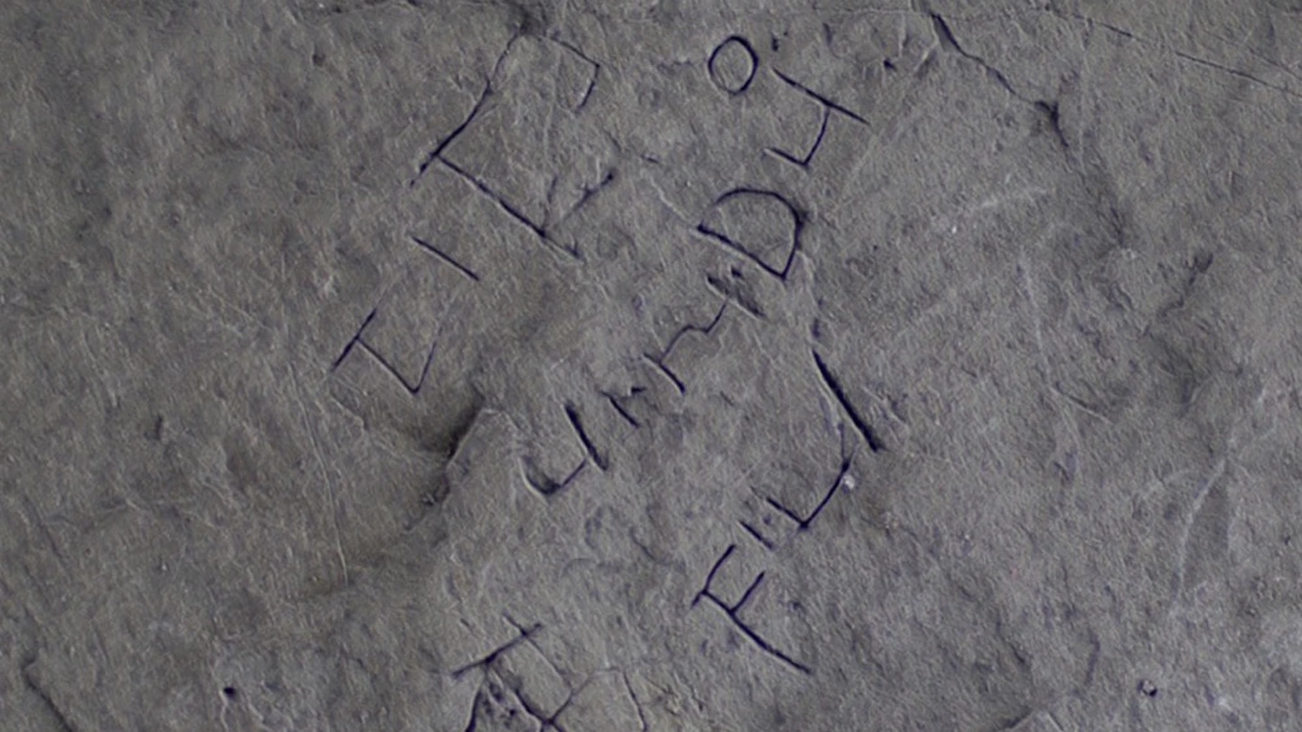 La nueva inscripción encontrada en Tintagel La nueva inscripción encontrada en Tintagel