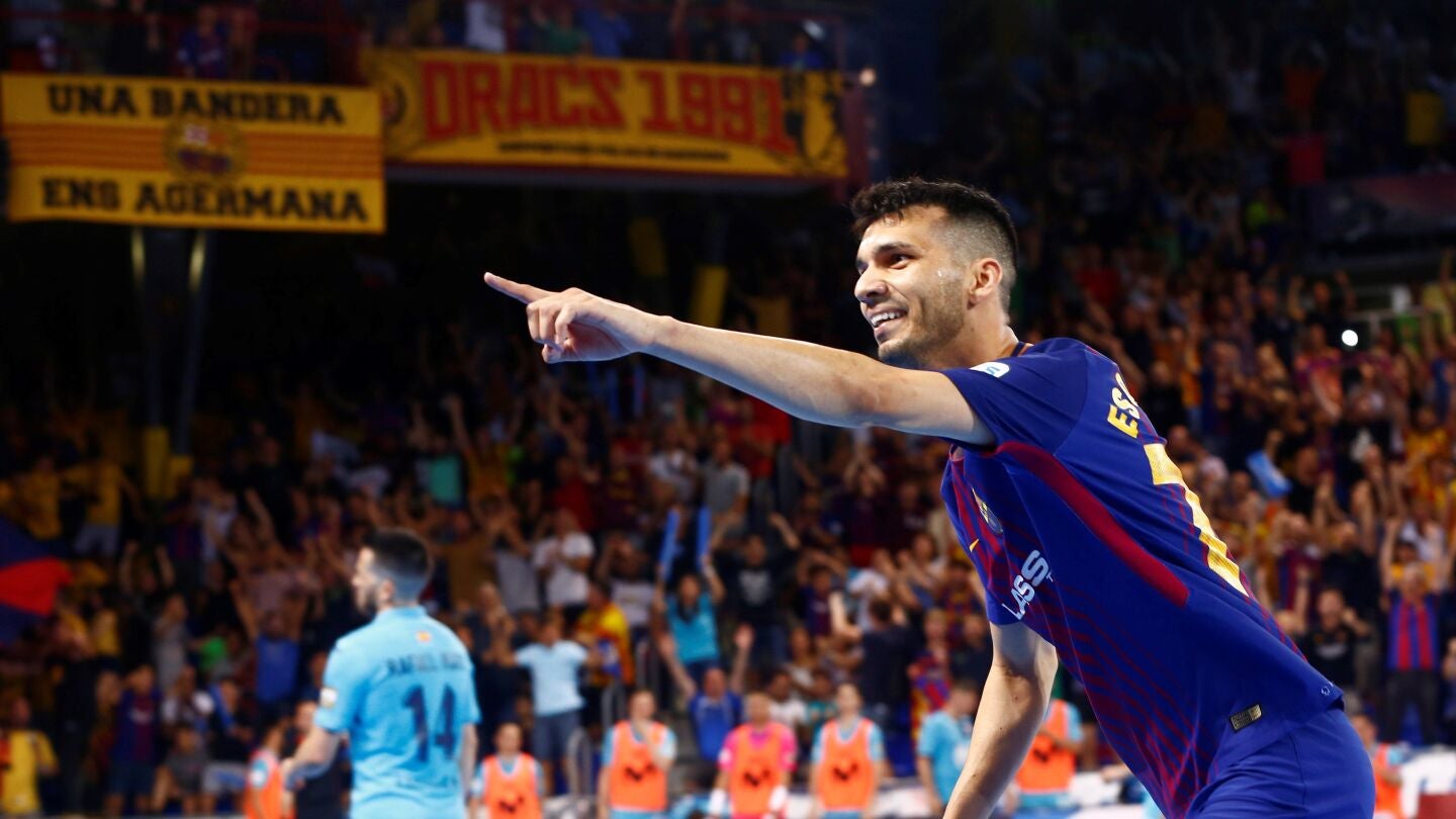 Esquerdinha celebra su gol contra el Movistar Inter