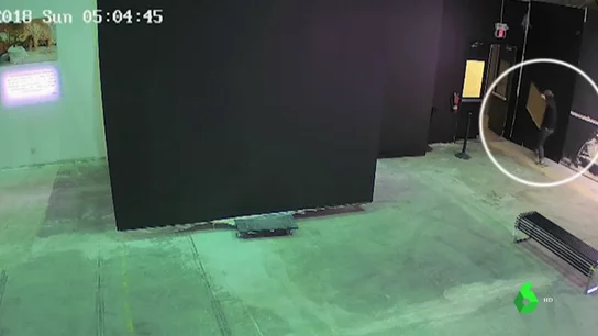 Un ladrón roba un cuadro de Banksy en una galería de Toronto valorado en 45.000 dólares Un ladrón roba un cuadro de Banksy en una galería de Toronto valorado en 45.000 dólares