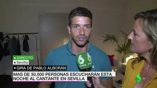Pablo Alborán antes de su concierto en Sevilla Pablo Alborán antes de su concierto en Sevilla