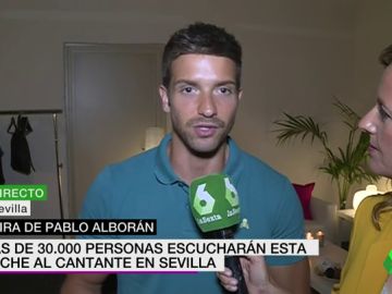 Pablo Alborán antes de su concierto en Sevilla Pablo Alborán antes de su concierto en Sevilla