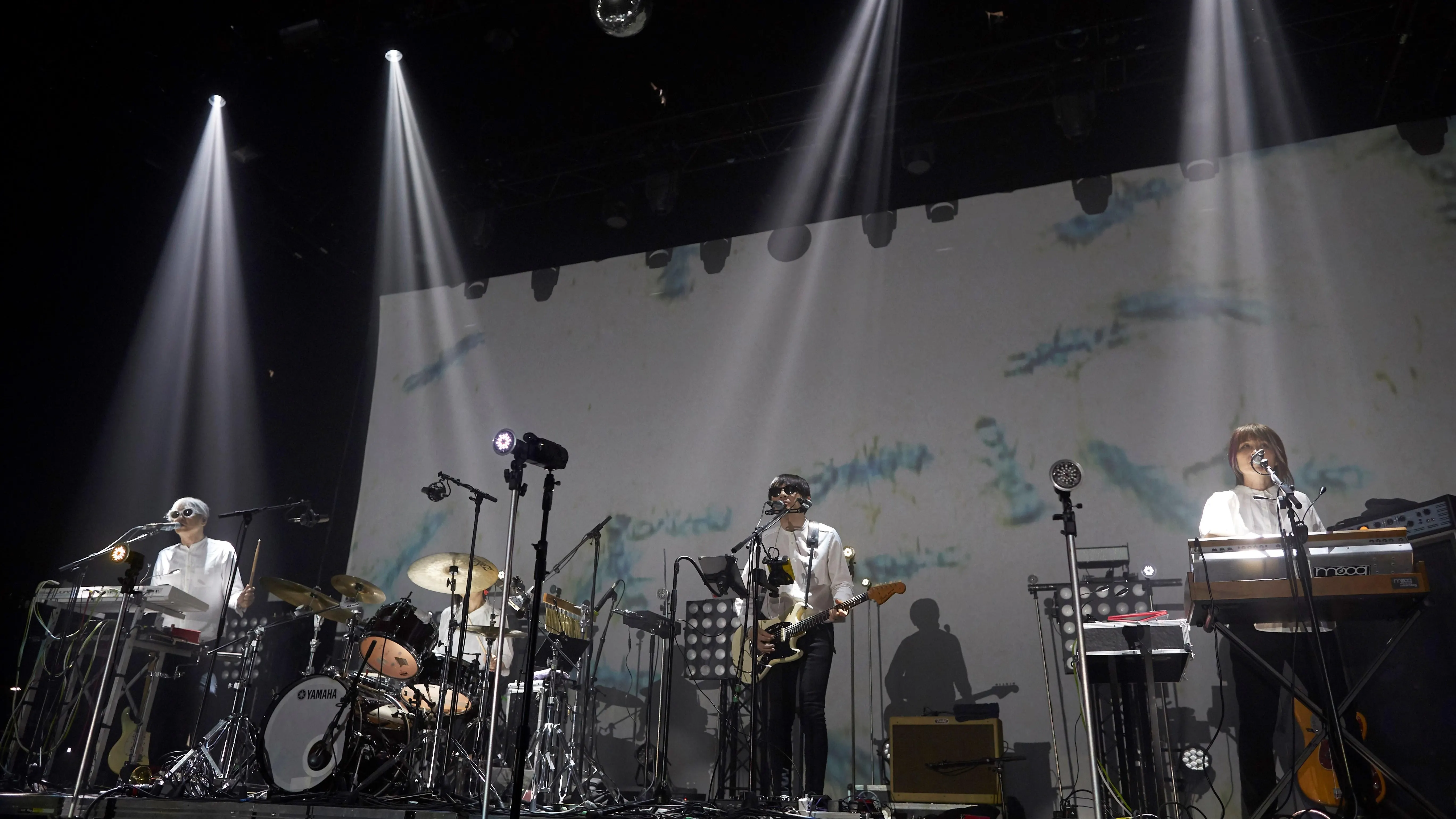 El grupo Japonés Cornelius, durante la tercera jornada del festival Sónar, que este año cumple su 25 aniversario El grupo Japonés Cornelius, durante la tercera jornada del festival Sónar, que este año cumple su 25 aniversario