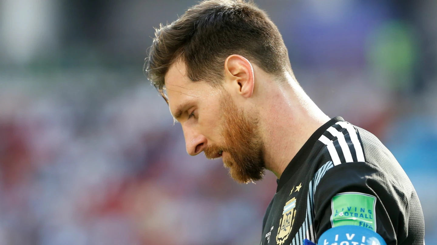 Messi, cabizbajo Messi, cabizbajo