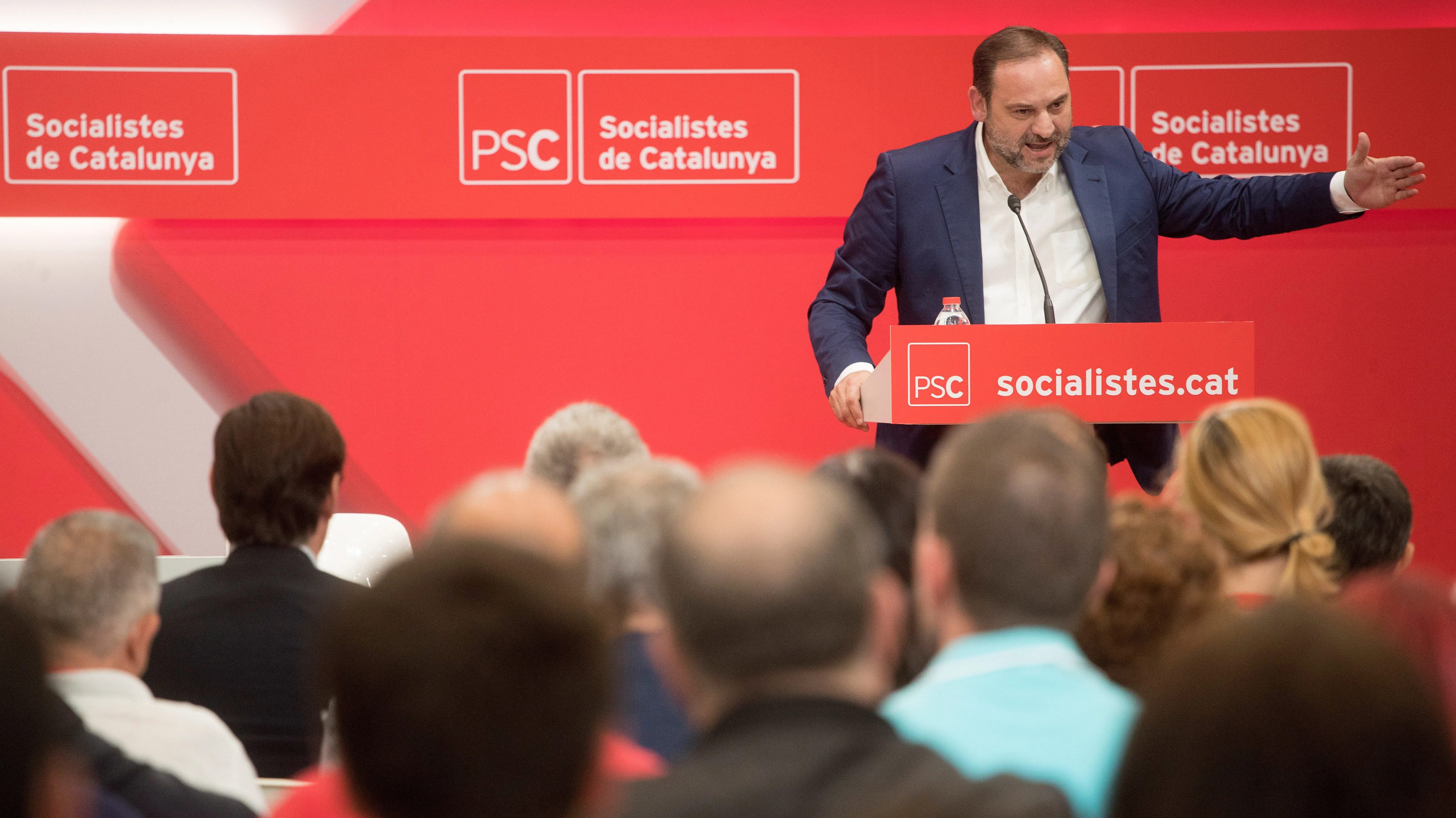 Ábalos en la Escuela de Formación del PSC