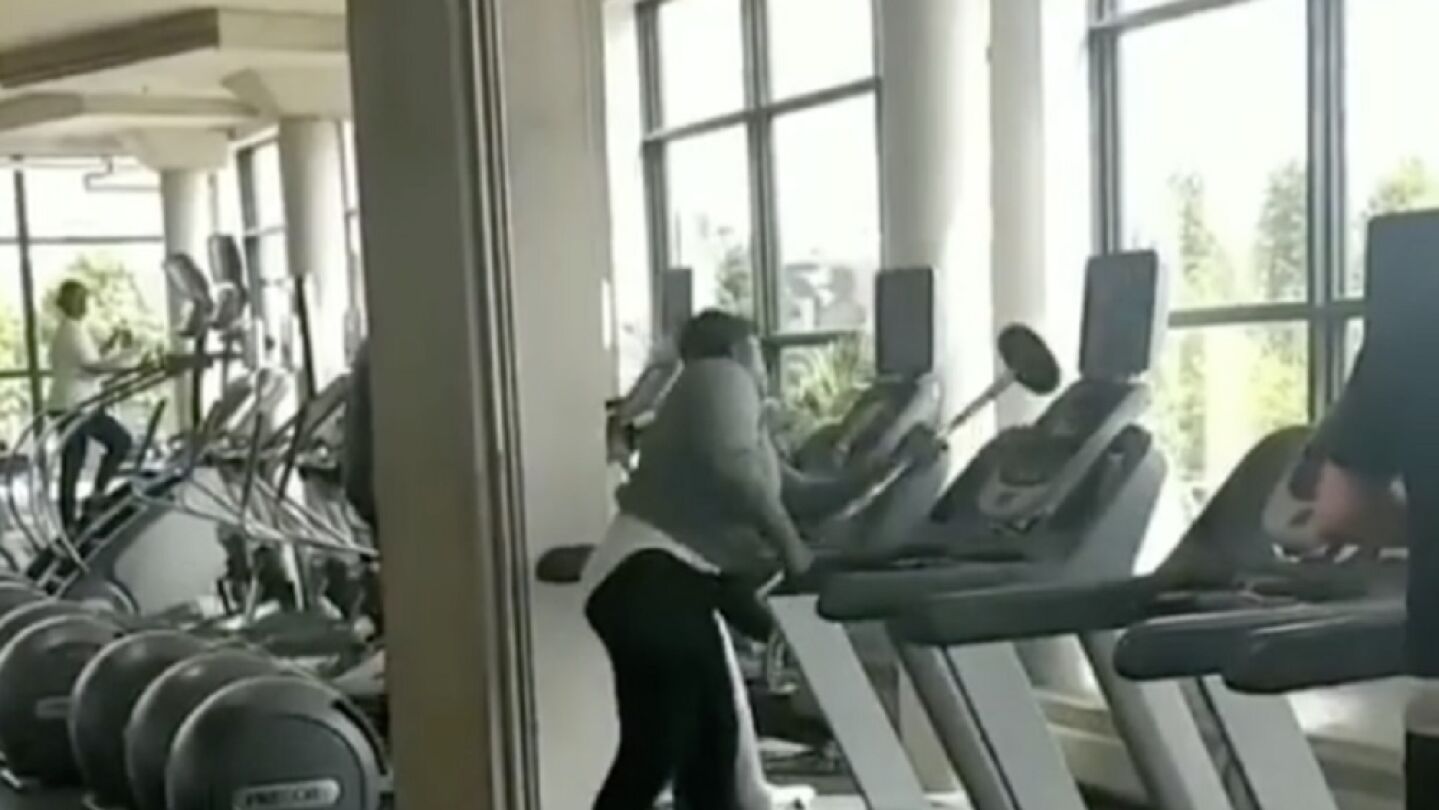 Una mujer destroza un Gimnasio porque no la dejaban entrenar