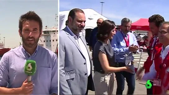 El ministro de Fomento y la ministra de Sanidad presentes en la llegada del Aquarius El ministro de Fomento y la ministra de Sanidad presentes en la llegada del Aquarius