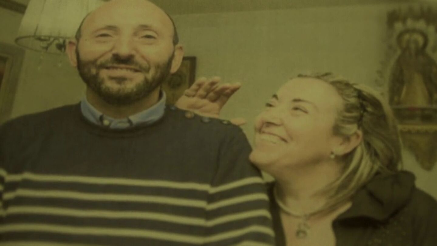 Gin&eacute;s Hern&aacute;ndez y Nieves Trivi&ntilde;o, exmiembros de la iglesia del Palmar de Troya