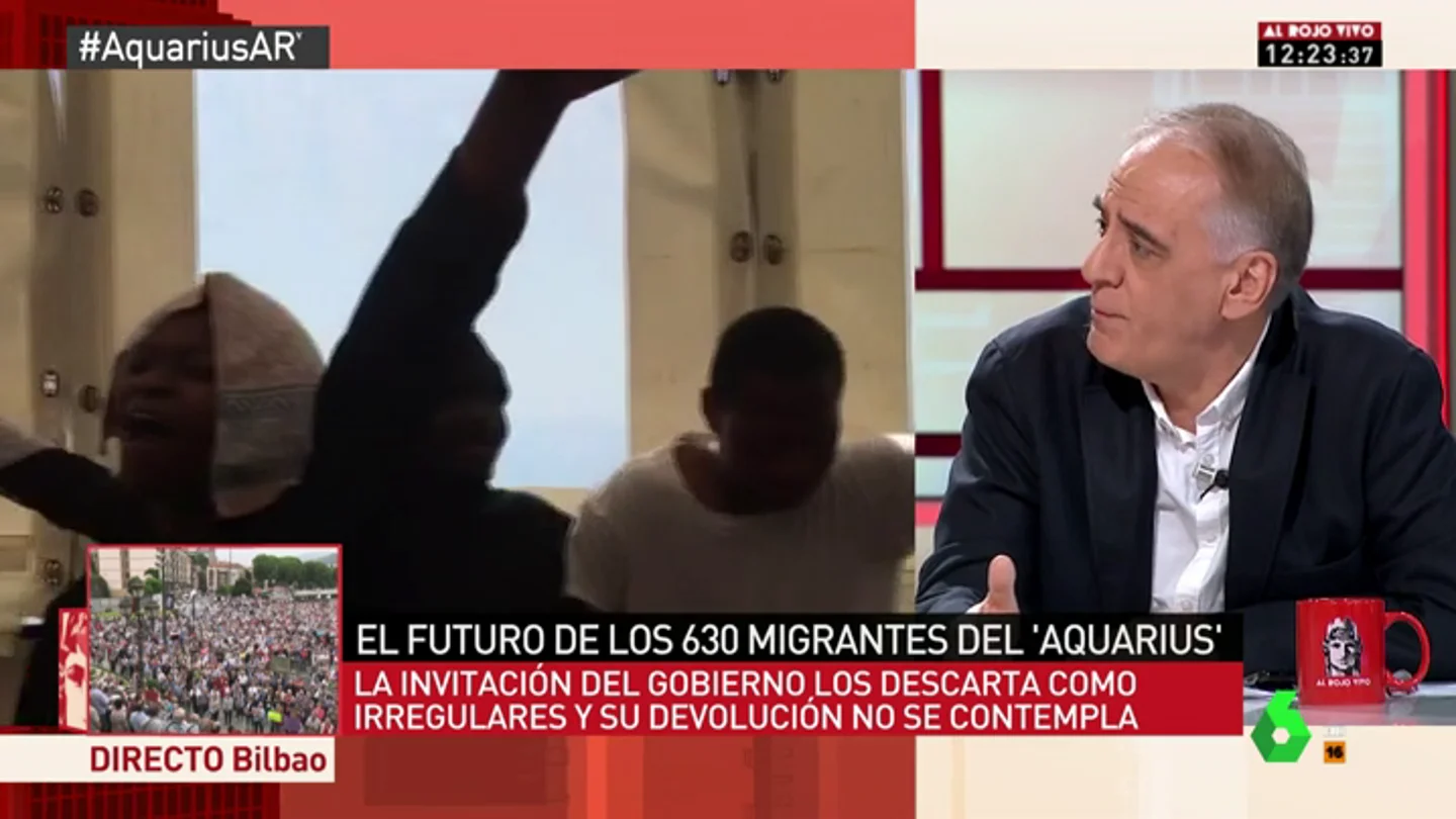 Ignacio Cembrero habla del aumento de migrantes que llegan a España: "No es casualidad. Marruecos lo está permitiendo y tolerando" Ignacio Cembrero habla del aumento de migrantes que llegan a España: "No es casualidad. Marruecos lo está permitiendo y tolerando"