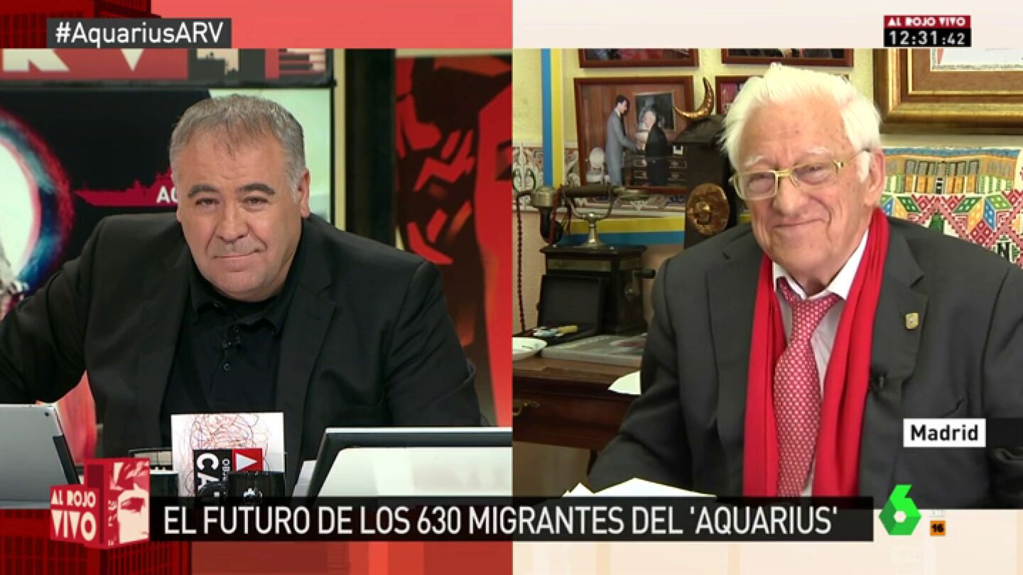 El padre &Aacute;ngel, sobre la patera desaparecida en el mar de Albor&aacute;n: "Si hubiera sido un avi&oacute;n estar&iacute;amos todos pendientes"