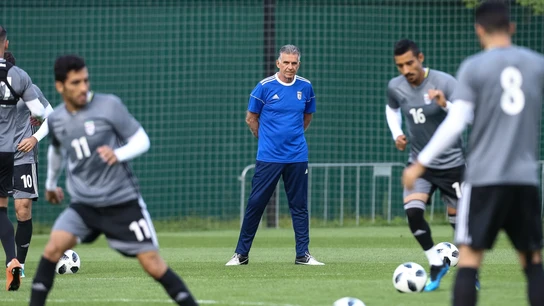 Carlos Queiroz supervisa un entrenamiento en Bakovka Carlos Queiroz supervisa un entrenamiento en Bakovka