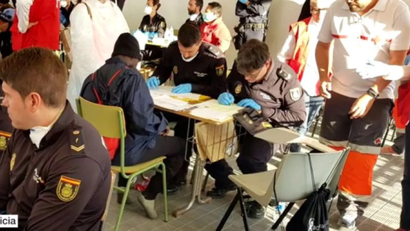 Identificación de los migrantes del Aquarius Identificación de los migrantes del Aquarius