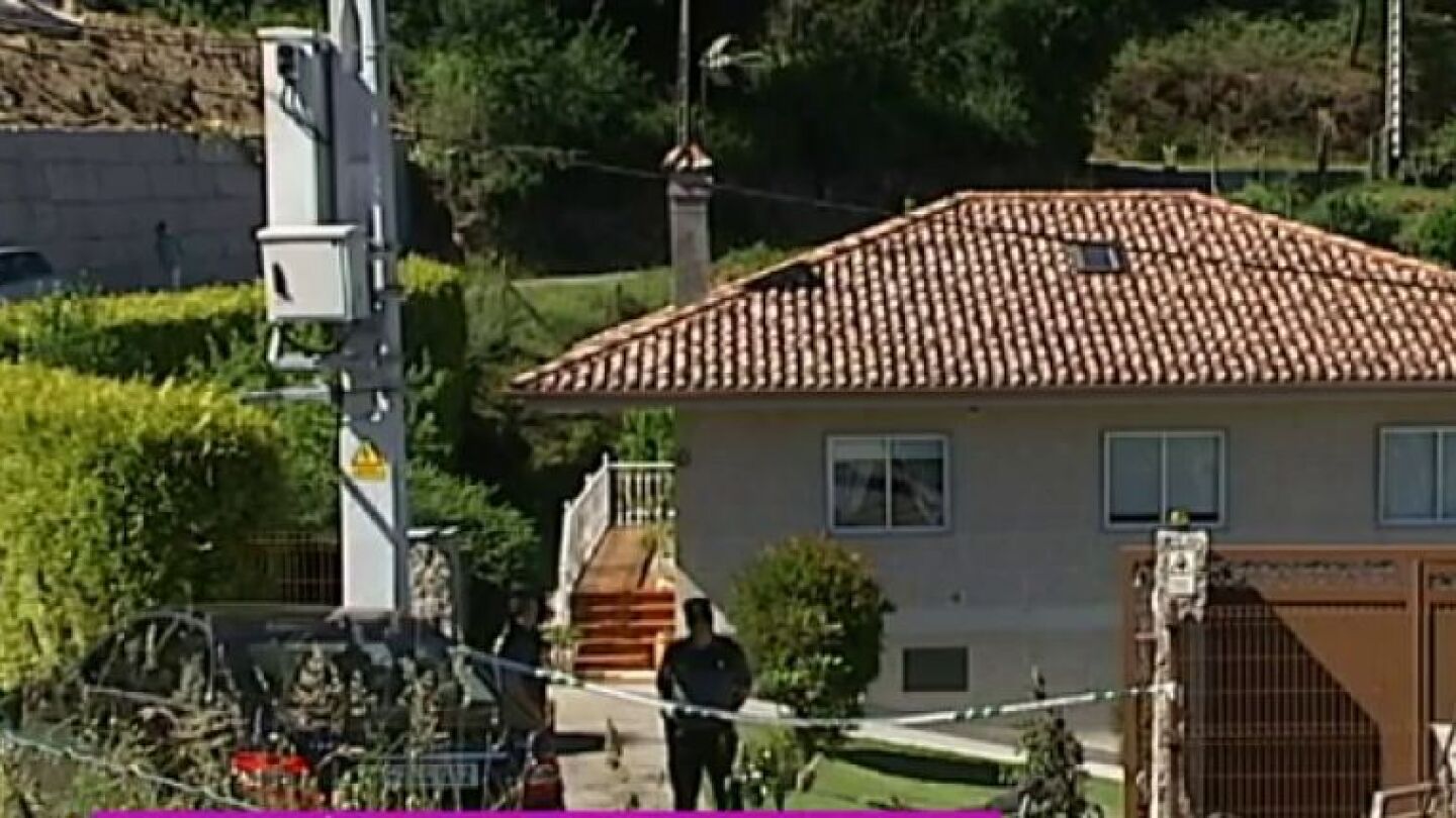 Casa de O Porri&ntilde;o donde encontraron a un hombre y una mujer muertos