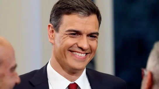 Pedro Sánchez antes de comenzar su entrevista en La Moncloa Pedro Sánchez antes de comenzar su entrevista en La Moncloa