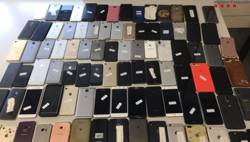 Algunos de los móviles robados en el Sónar