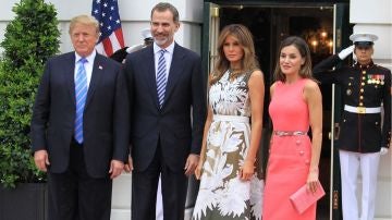 Los reyes con Donald y Melania Trump