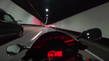 Detenido un motorista que se grabó circulando a más de 250 Kilómetros por hora Detenido un motorista que se grabó circulando a más de 250 Kilómetros por hora
