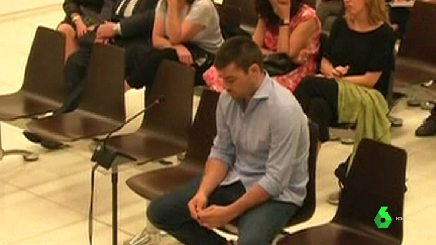 Albert Cavall&eacute; durante el juicio