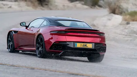 Aston Martin DBS Superleggera Aston Martin DBS Superleggera