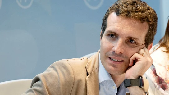Pablo Casado en una reunión con militantes del PP Pablo Casado en una reunión con militantes del PP