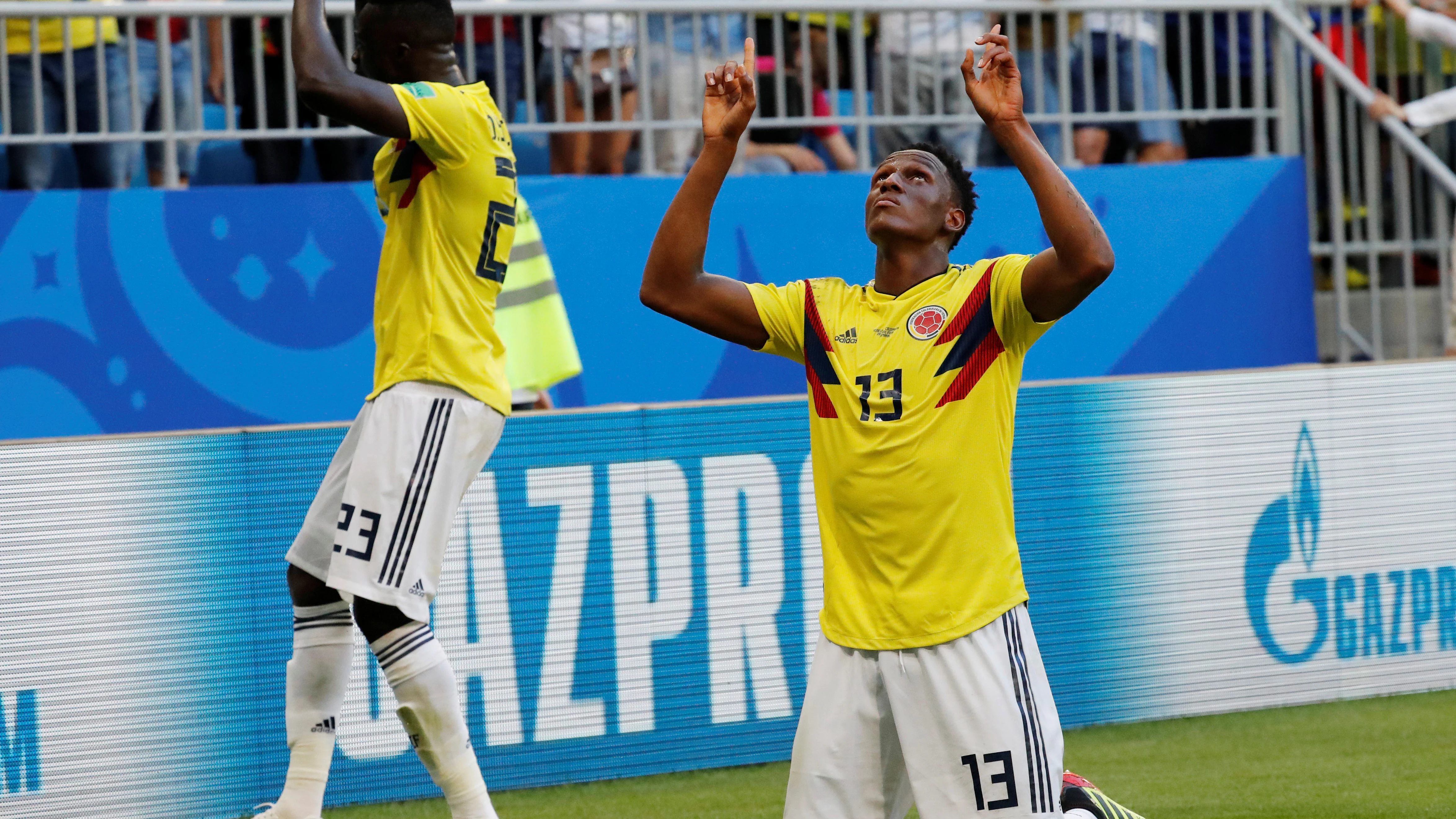 Yerry Mina celebra su gol ante Senegal