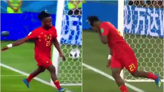 Batshuayi se da un 'autopelotazo' con Bélgica Batshuayi se da un 'autopelotazo' con Bélgica
