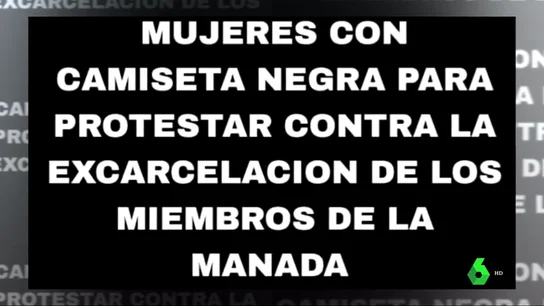 San Fermín se viste de negro para protestar por la libertad de 'La Manada' San Fermín se viste de negro para protestar por la libertad de 'La Manada''