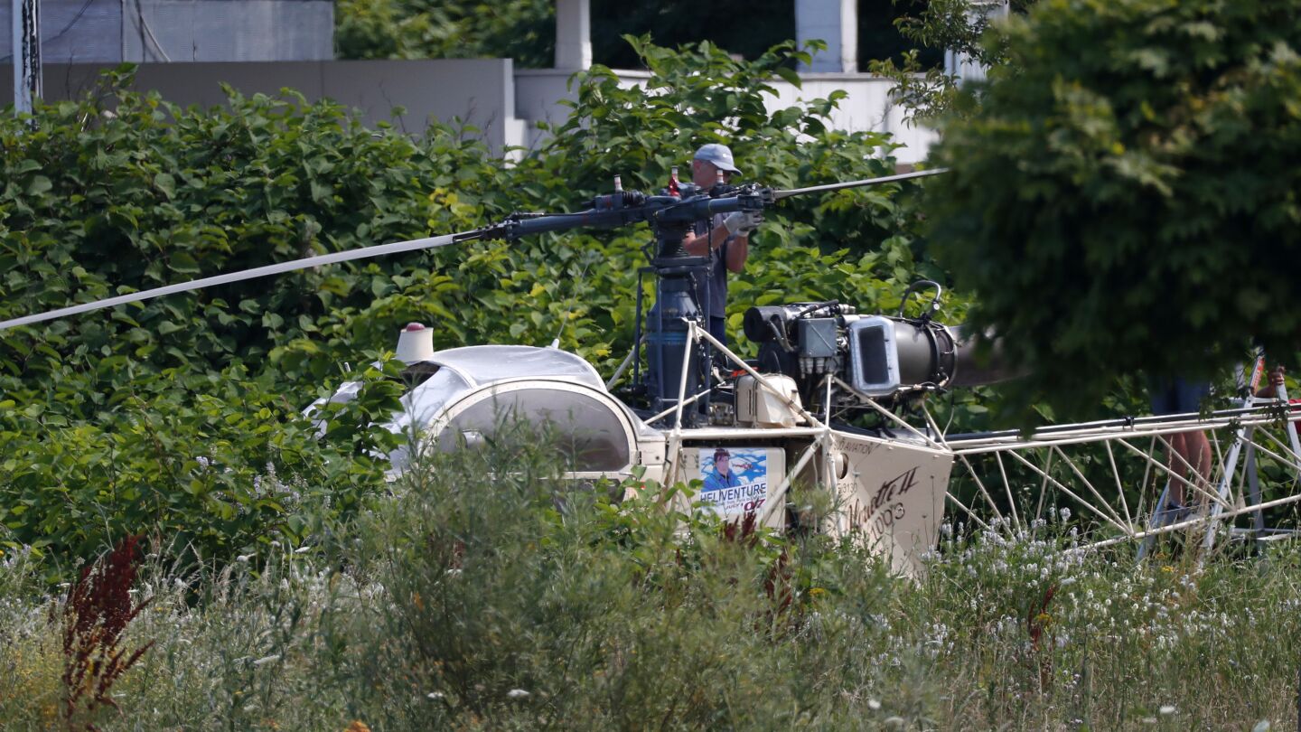El helic&oacute;ptero utilizado para la fuga de prisi&oacute;n fue hallado incendiado