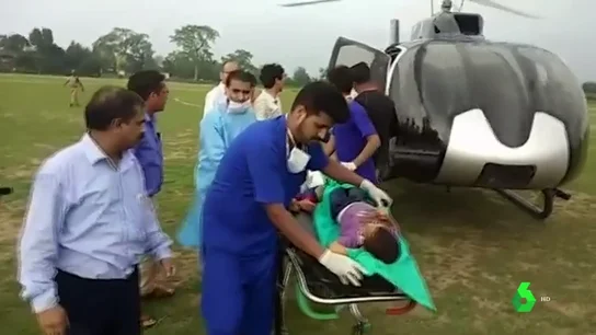 Los heridos han sido trasladados en helicóptero Los heridos han sido trasladados en helicóptero