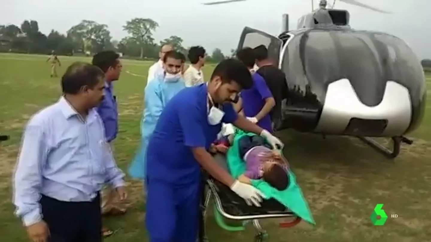 Los heridos han sido trasladados en helicóptero Los heridos han sido trasladados en helicóptero