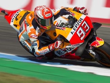 Marc M&aacute;rquez pilota la Honda en Assen