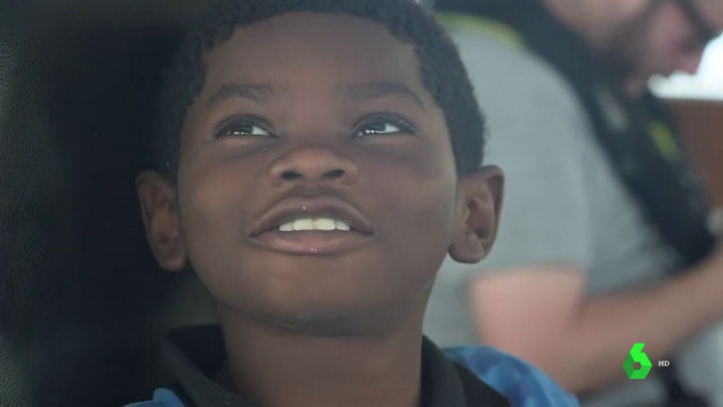 Krisley, un ni&ntilde;o de nueve a&ntilde;os a bordo del Open Arms