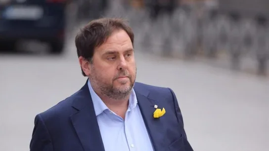 laSexta Noticias 20:00 (02-07-18) El Gobierno pone en marcha el procedimiento para trasladar a Cataluña a Junqueras y a otros cinco presos independentistas laSexta Noticias 20:00 (02-07-18) El Gobierno pone en marcha el procedimiento para trasladar a Cataluña a Junqueras y a otros cinco presos independentistas