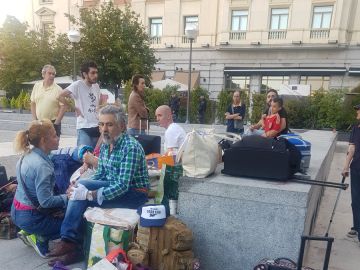 Hogar Social Madrid ha informado en Twitter del desalojo del edificio "con niños dentro" Hogar Social Madrid ha informado en Twitter del desalojo del edificio "con niños dentro"