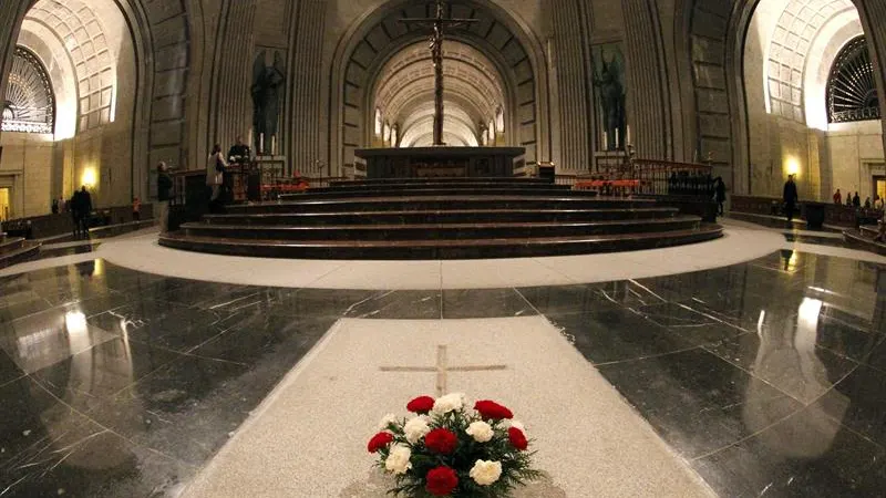 Vista del interior de la basílica del Valle de los Caídos