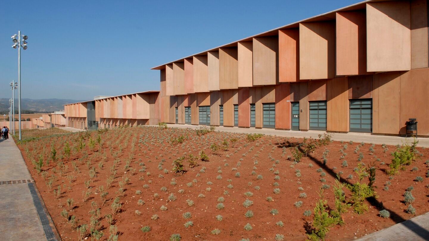 Exterior de la prisi&oacute;n de Lledoners